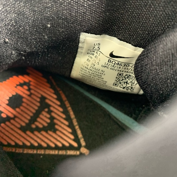 Nike Men’s Kyrie 6 Shot Clock 2020 Basketball Shoe Size 7.5 - Picture 12 of 13